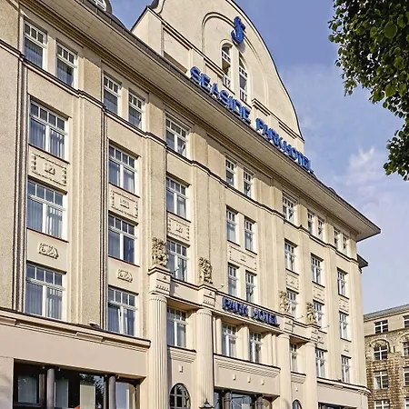 Seaside Park Hotell 4*